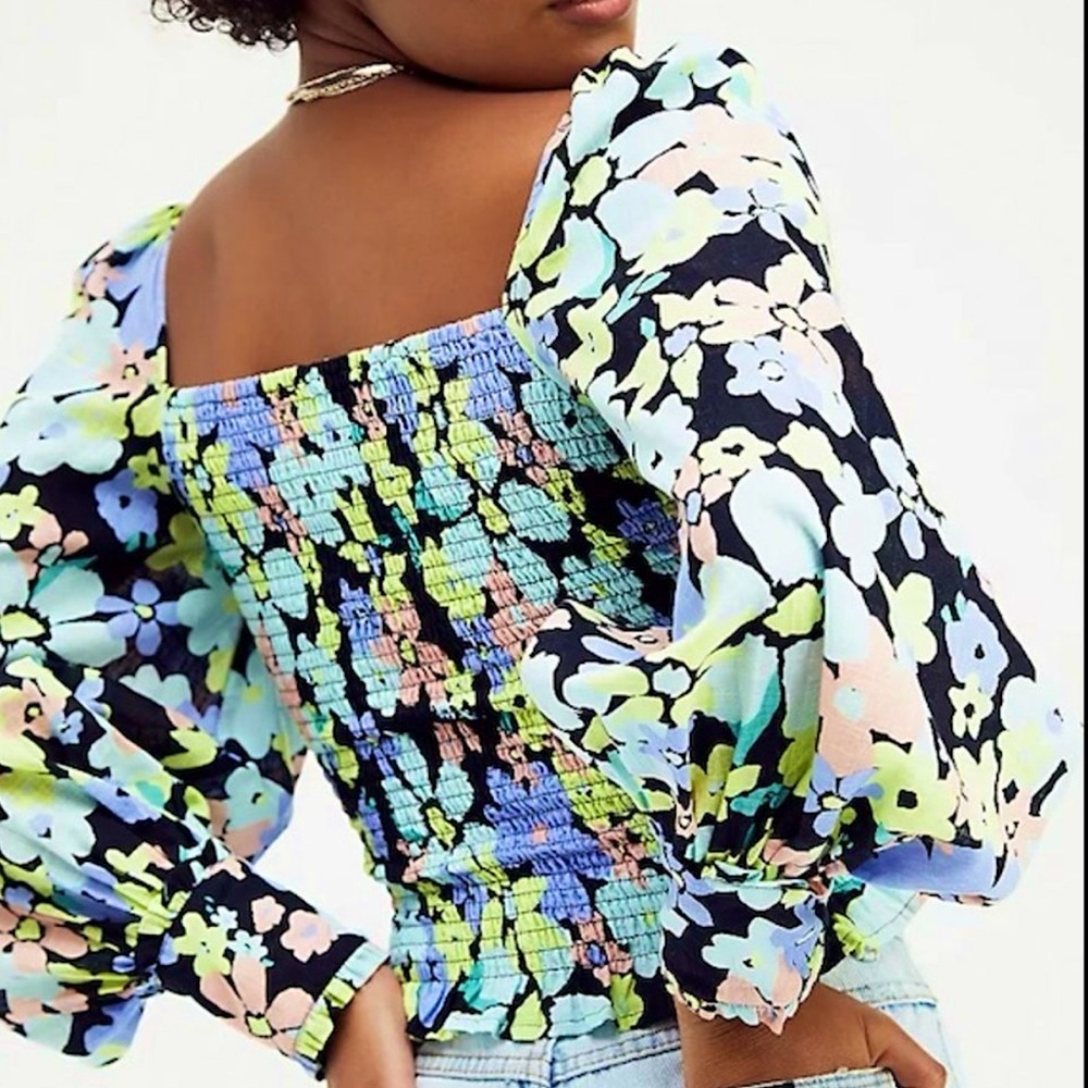 Free People Ariana Square Neck Smocked Top in Retro Floral Sz XS - Picture 5 of 12